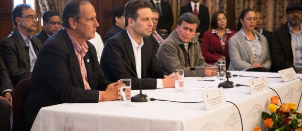 COMUNICADO CONJUNTO: Delegaciones de Gobierno Nacional de Colombia y del Ejército de Liberación Nacional reunidas en Ecuador